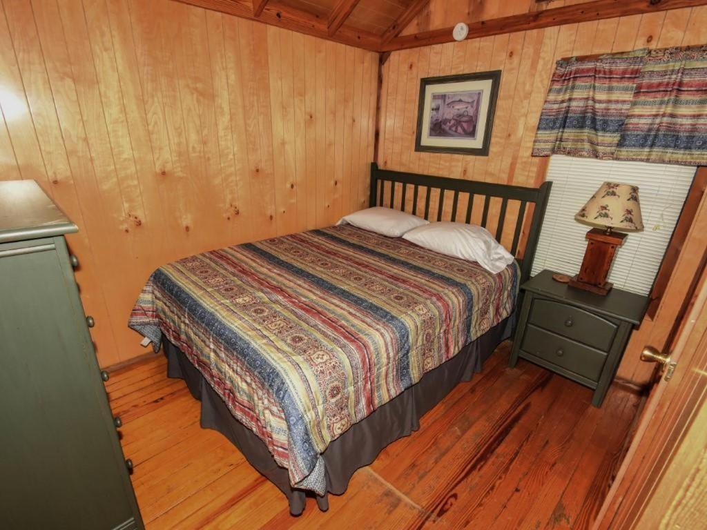 Lakeview Cedar Cabin - Striper King - 5 Мід Екстер'єр фото